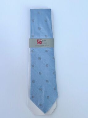 Periwinkle Chick-fil-A Solid Icon Tie – New in Package